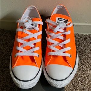 Converse sneakers *Free Shipping*